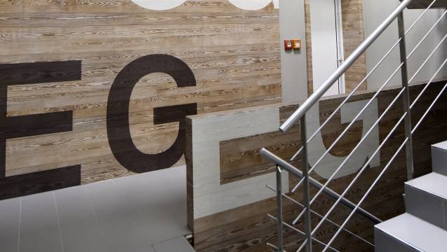 Digitaldruck auf Holz Auch für kreative Ideen haben wir den richtigen Holzwerkstoff: Drucken Sie Ihr Wunschmotiv auf Ihren Wunschträger – Foto, Dekore, Logo und vieles mehr. Wir sind gespannt auf Ihre Pläne!